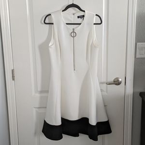 DKNY Size 12 black and white dress